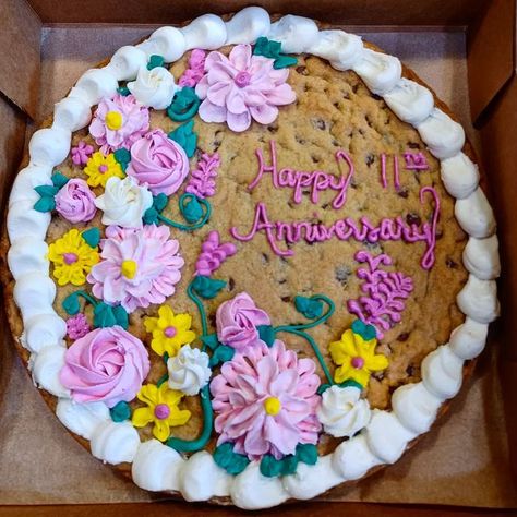 Rectangle Cookie Cake, Wilton Decorating Tips, Message Cookies, Best Freeze Dried Food, Square Cookies, Pig Cookies, Cookie Cakes, Dried Food, Cake Inspo