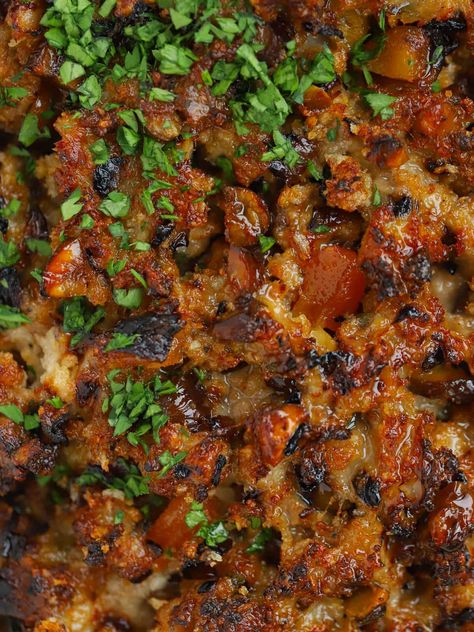 The Best Stuffing Recipe - with Sausages and Apricots Stuffing Recipe With Sausage, Homemade Stuffing With Sausage, Apricot Stuffing, Roast Dinner Side Dishes, Sausage Meat Stuffing, The Best Stuffing, Roast Dinner Sides, Stuffing With Sausage, Homemade Stuffing Recipes