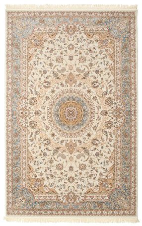 Iranian Rugs, Iranian Carpet, Traditional Persian Rugs, Classic Rugs, Knotted Rugs, Persian Carpet, House Inspiration, Soft Furnishings, Rugs Online