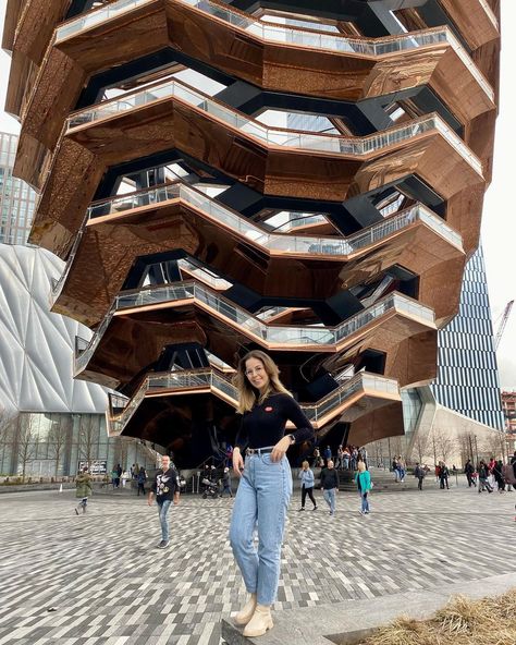 Kamila 🌙 on Instagram: “The Vessel and I 🤪 #thevessel #hudsonyards #nyc #newyorkcity #newyork #usa” Travel, New York City, Vessel Nyc, Hudson Yards, The Vessel, York City, Louvre, New York, Building