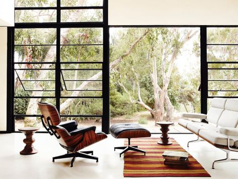 Asian Zen Interior Design, Eames Walnut Stool, Zen Interior Design, Walnut Stools, Zen Interiors, Reading Chair, Living Magazine, Charles Eames, Eames Lounge