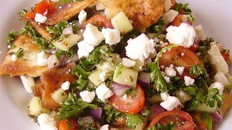 Arabic Fattoush Salad Recipe - Allrecipes.com Middle Eastern Salads, Garlic Dressing, Fattoush Salad, Middle East Food, Spice Island, Tossed Salad, Middle Eastern Recipes, Arabic Food, Cucumber Salad