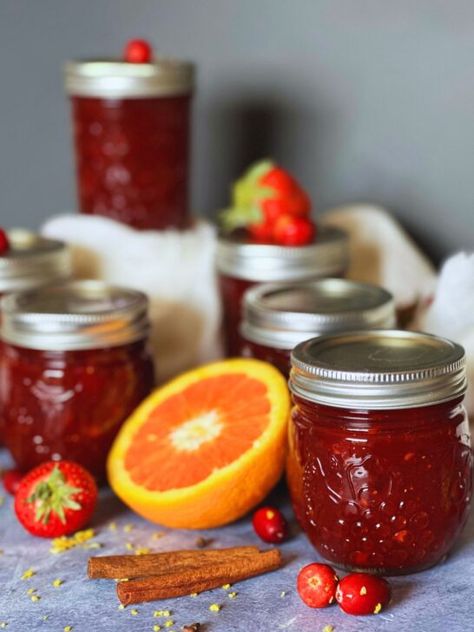 Easy Christmas Jam Canned Christmas Jam, Homemade Jam Christmas Gift, Cranberry Christmas Jam, Freezer Christmas Jam, Easy Christmas Jam, Christmas Jam Recipes Homemade, Holiday Jam Recipe, Best Homemade Gifts Christmas, Spiced Christmas Jam Recipes