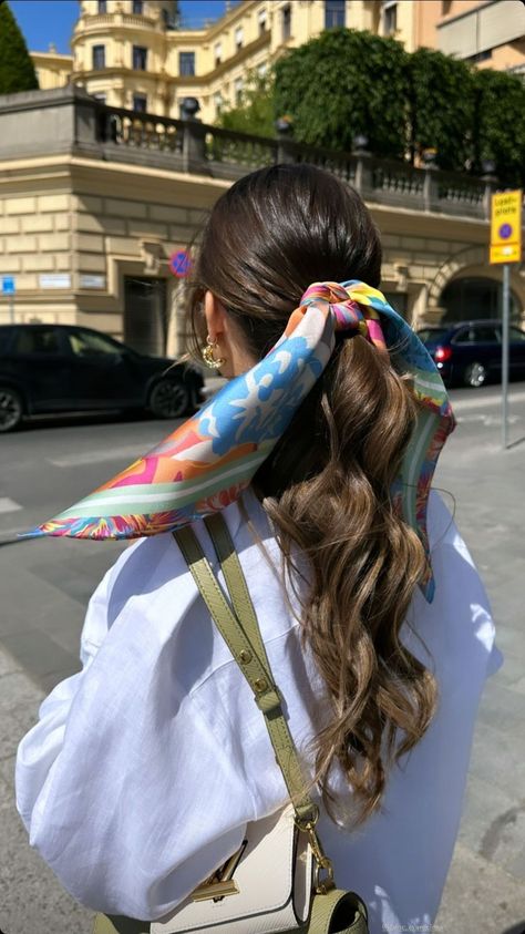 Hair Scarf Styles, Penteado Cabelo Curto, Bandana Hairstyles, Scarf Hairstyles, Kingston, Pretty Hairstyles, Scarf Styles, Summer Hairstyles, Hair Looks