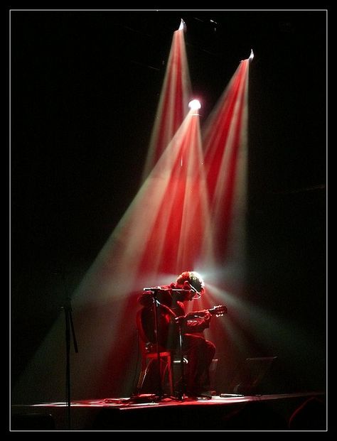 Red mood lighting-Red is the color of passion, anger, or energized action. It's also associated with an adventuresome spirit. This mood stands for anger. Stage Lighting Theater, On Stage Photography, Lighting Theatre, Theater Lights, Lighting Design Theatre, Theater Lighting, Stage Photography, Bühnen Design, Jose Gonzalez