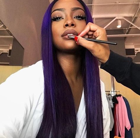 Justine Skye Hair, Justine Skye, Hair And Beauty, Long Wigs, Brown Skin, About Hair, Purple Hair, Makeup Inspo, Hair Looks