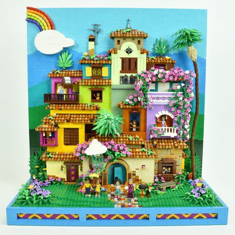 This LEGO Casa Madrigal from Disney's Encanto really dances along Lego Tangled Flower, Encanto Lego Set, Wildflower Lego Set, Tangled Lego Set, Van Gogh Lego Set, Lego Titanic, Lego Books, Magical House, Lego Builder