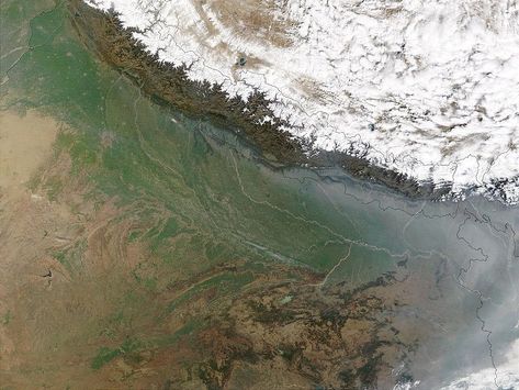 Types of soil in Uttar Pradesh The soil in Uttar Pradesh is mostly old. Except for the traces found in rivers valleys. Uttar Pradesh soil is covered by a deep layer of alluvium due... Ganges River, River Bank, Big Tree, The Soil, Uttar Pradesh, Types Of Soil, Volcano, Geography, Soil