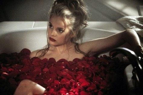 American Beauty Movie, Mena Suvari, Heather Chandler, Beauty Movie, Sam Mendes, French Film, Septième Art, I Love Cinema, 90s Movies