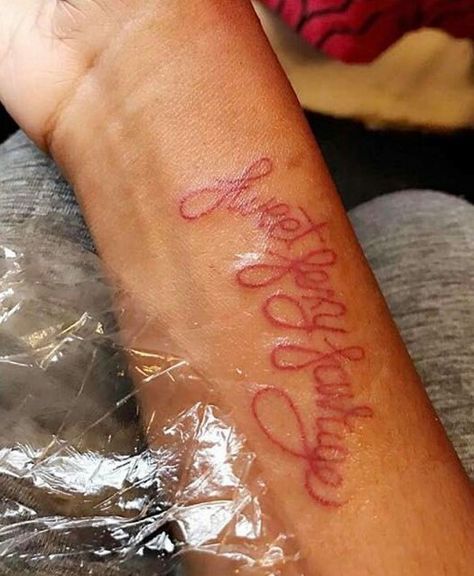 Kehlani Tattoos, Kehlani Tattoo, Fan Tattoo, Cute Tats, Cute Small Tattoos, Tattoo Stencil Outline, Different Tattoos, Kehlani, Dream Tattoos