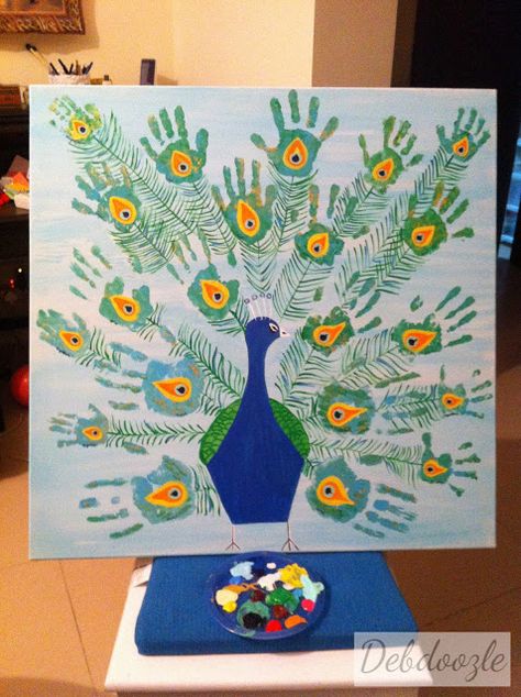 Family Hand Prints, Peacock Crafts, Fingerprint Art, Hand Prints, Peacock Painting, Preschool Arts And Crafts, Preschool Art Activities, Peacock Art, Footprint Art