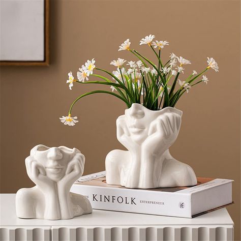 The vase is handmade from high-quality a-grade ceramics, white in color, the bottle surface is smooth, full of artistic flair, showing you a simple, elegant, modern boho style. Office Bookshelf Decor, Traditional Vases, Ideas Habitaciones, Ceramic Face, Boho Vase, Face Vase, Half Body, White Ceramic Vases, Head Vase