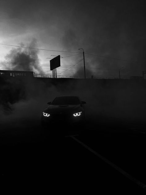 Dark Car Pictures, Black And White Car Aesthetic, Bmw Drift Wallpaper, Black Car Wallpaper Hd 1080p, Black And White Car Wallpaper, Black Bmw Aesthetic, Car Profile Pics, Dark Car Aesthetic, Bmw Black And White