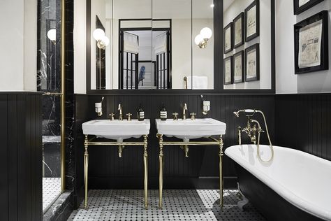 Parisian Style Bathroom, Parisian Bathroom, Best Bathroom Paint Colors, Black And Gold Bathroom, Black And White Bathroom, Bathroom Themes, Bathroom Paint Colors, Decor Baie, Bathroom Color