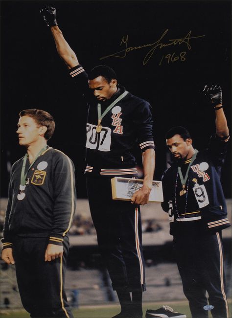 Tommie Smith and John Carlos Black Power Salute, Medal Stand, Tommie Smith, 1968 Olympics, Troy Polamalu, Social Justice Issues, World Athletics, Colin Kaepernick, Summer Games