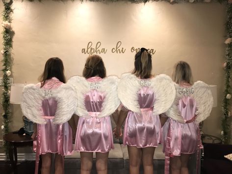 Victoria Secret Big Little Reveal, Vs Angel Costume Halloween, Vs Angel Costume, Victoria Secret Angel Costumes, Big Little Sorority Shirts, Hot Halloween Outfits, Pretty Halloween Costumes, Sorority Big Little, Diy Kostüm