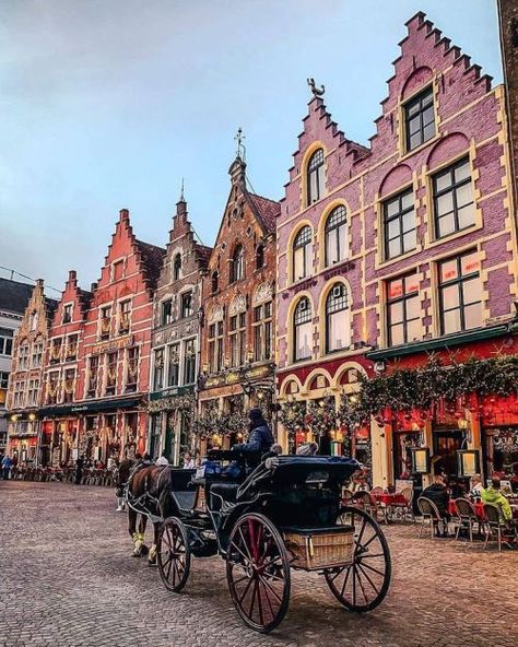 Bruges Christmas, Belgium Bruges, Bruges Belgium, Belgium Travel, Voyage Europe, Good Bye, Brussels Belgium, City Views, Travel Trip