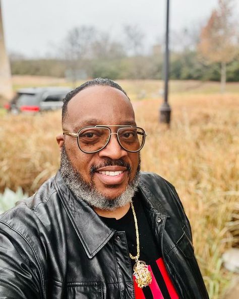 Marvin Sapp, Christian Motivational Quotes, Celebrity Quiz, Being An Artist, Gospel Singer, End Of The Year, An Artist, Miss You, 10 Days