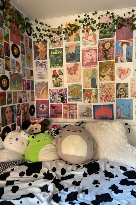 Grunge Bedroom, Indie Bedroom, Picture Wall Bedroom, Indie Decor, Aesthetic Bedroom Decor, Indie Room Decor, Grunge Room, Indie Room, Dreamy Room