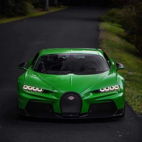 Bugatti Wallpapers, Bugatti Logo, Custom Cars Paint, Logo Car, Bugatti Cars, Bugatti Chiron, Best Luxury Cars, Bugatti Veyron, Car Logos