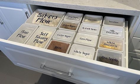 Baking Drawer, Baking Supplies Organization, Baking Organization, Baking Cupboard, Baking Storage, Organised Mum, Kitchen Cupboard Organization, Pantry Drawers, Pantry Organisation