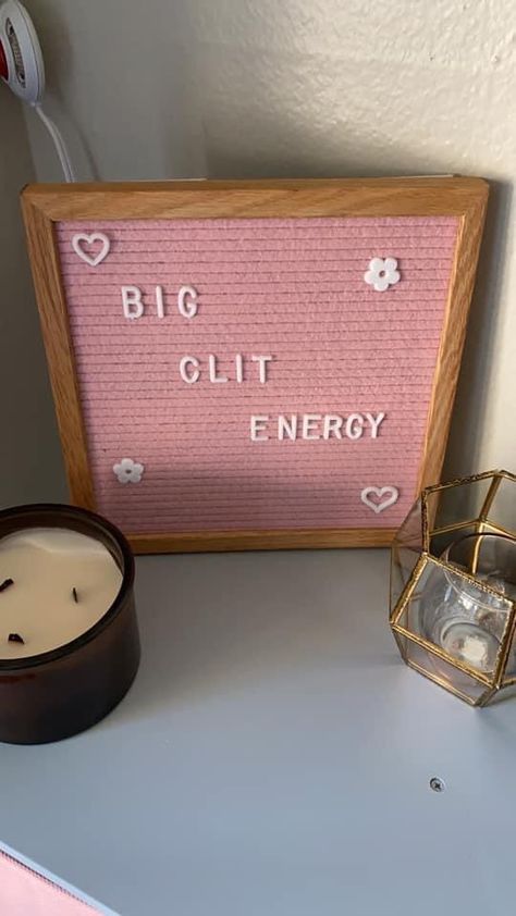 Dorm Room Letter Board Ideas, Cute Letterboard Ideas, College Letter Board Quotes, Letter Board Ideas Bedroom Aesthetic, Coffin Letterboard, Living Room Letter Board Quotes, Spooky Message Board, College Letters, Letterboard Signs