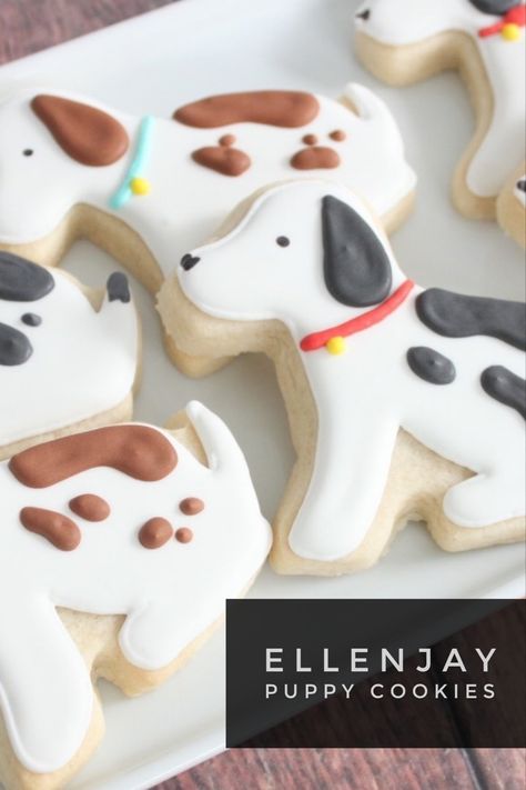 Puppy Cookies, Dog Cookie Recipes, Hayward California, Gingerbread Cookies Decorated, Perfect Sugar Cookies, Sugar Cookie Royal Icing, Cat Cookies, Sugar Cookie Designs, Mobile Alabama