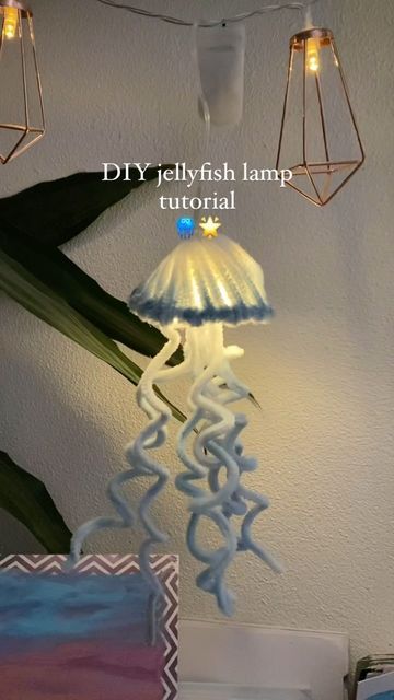 Diy Glowing Jellyfish, Floating Jellyfish Craft, How To Make Jelly Fish Craft, Jelly Fish Lamp Diy, Diy Hanging Jellyfish, Diy Jellyfish Lamp, Jellyfish Light Diy, Hot Glue Jellyfish, Kandi Jellyfish Tutorial