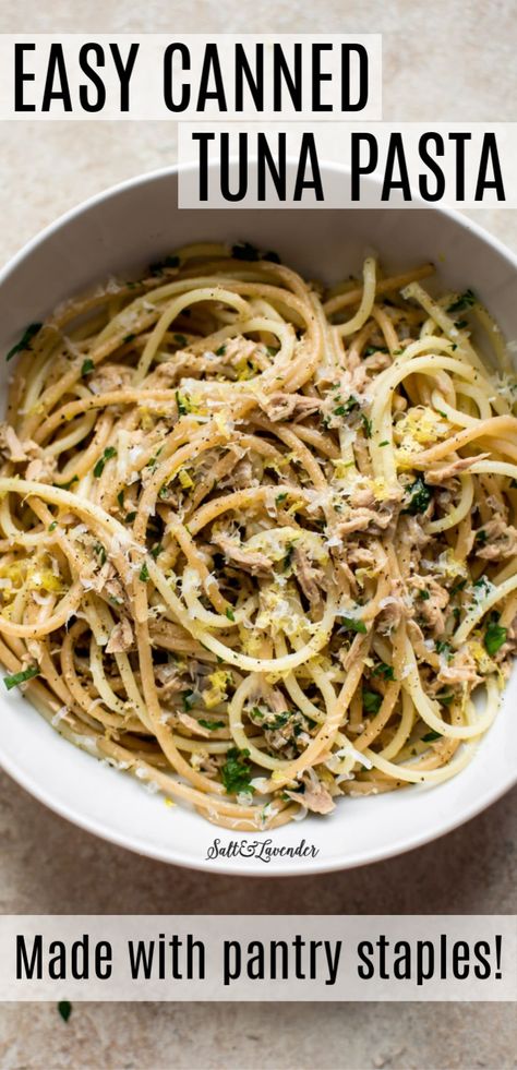 Canned Tuna Pasta, Easy Tuna Recipes, Healthy Tuna Recipes, Deserturi Raw Vegan, Tuna Dinners, Canned Tuna Recipes, Healthy Tuna, Tuna Pasta, Canned Tuna