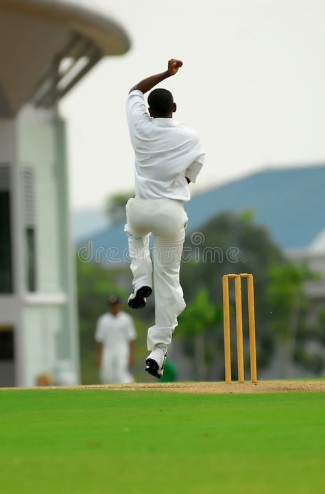 Turf Photoshoot, Cricket Bowler, Art Photos, Creative Ads, Bowling, Photo Frame, Photo Art, Soccer Field, Photo Image