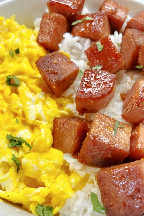 Eggs and Spam Spam And Rice Bowl, Spam Eggs And Rice, Spam And Rice, Spam And Eggs, Eggs And Rice, Spam Recipes, Steamed White Rice, Rice Skillet, Sweet White Wine