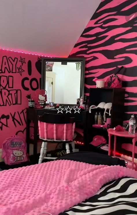 Mcbling Room Ideas, Scene Bedroom Ideas, Y2k Mcbling Bedroom, Mcbling Bedrooms, Trashy Room, Pink Y2k Bedroom, Mcbling Room Aesthetic, Monster High Bedroom Aesthetic, Y2k Furniture