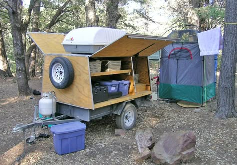 Image Camping Gear Trailer, Camping Trailer Ideas, Tool Trailer, Camping Gear Diy, Compact Camping, Camping Trailer Diy, Camp Trailers, Outdoor Camping Kitchen, Trailer Tent