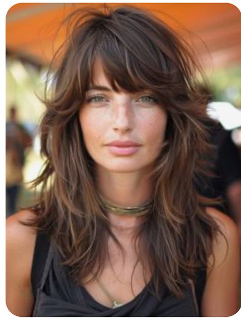 Bangs Messy Hair, Length Hair With Layers, Rock Style Haircut, Shaggy Textured Hair, French Bombshell Haircut, Long Hair Full Bangs, Shaggy Bangs Wavy Hair, Medium Length Choppy Layers With Bangs, Long Hair With Bangs And Layers Over 40