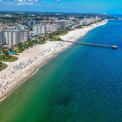 Best Beach In Florida, Pompano Beach Florida, Holmes Beach, Beach Towns, Captiva Island, Quiet Beach, Sanibel Island, Florida Beach, Pier Fishing