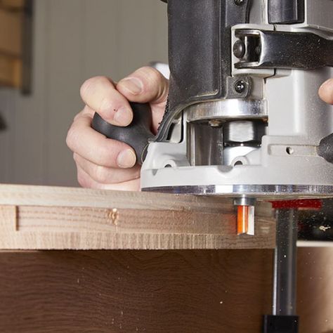 Here are 10 ways a plunge router beats a fixed-base router. Router Table Fence, Flush Trim Router Bit, Barrel Projects, Plunge Router, Workshop Projects, Router Jig, Woodworking Store, Trim Router, Wood Magazine