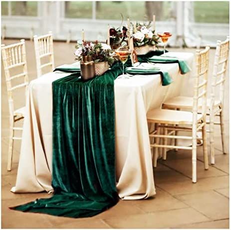 Velvet Table Runner, Velvet Table, Christmas Dining Table Decor, Velvet Decor, Green Table Runner, Elegant Tablecloth, Christmas Dining Table, Banquet Decorations, Emerald Green Weddings