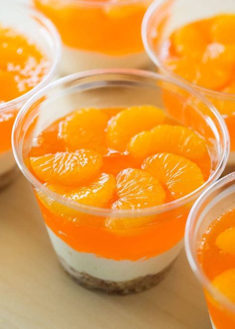 Cutie Themed Desserts, Orange Finger Food, Orange Colored Appetizers, Little Cutie Baby Shower Food Ideas, Mandarin Orange Dessert Recipes, Orange Desserts Easy, Mandarin Recipes, Pretzel Parfait, Orange Foods