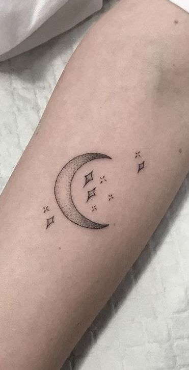 Tattoo Of Moon And Stars, Crescent Moon Stars Tattoo, Crescent Moon Tattoo Ideas, Rib Moon Tattoos For Women, Moon And Rain Tattoo, Unique Crescent Moon Tattoo, Crescent Moon Star Tattoo, Half Moon And Star Tattoo, Pretty Moon Tattoos