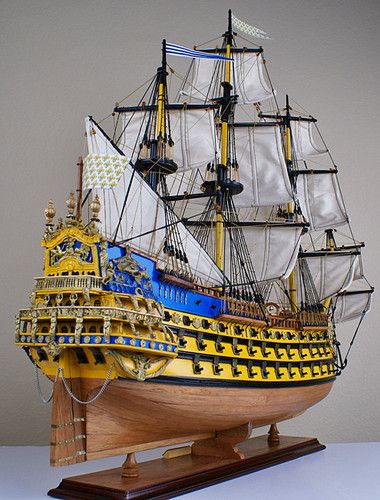 Model Replica of a French Wooden Tall Ship Wood Ship, Tall Ship Model, Model Sailing Ships, Sailing Ship Model, Navi A Vela, Scale Model Ships, Model Ship Building, Wooden Ship Models, Old Sailing Ships