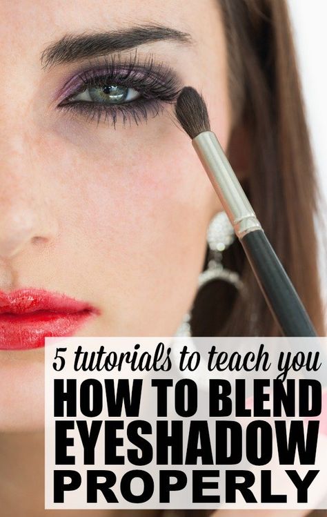 Make Up Mata, Blend Eyeshadow, Blue Eyeshadow Looks, Apply Eyeshadow, Eyeshadow Tips, Blending Eyeshadow, How To Apply Eyeshadow, Blue Eyeshadow, Eye Makeup Tips