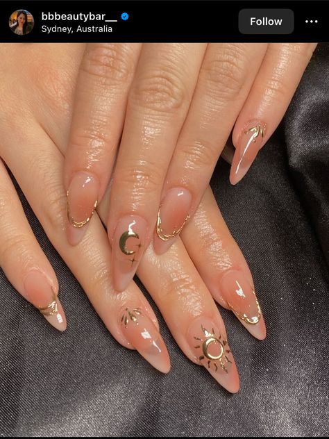 Press On Nails Tips, Glitter Cat Eye, French Almond, Sophisticated Manicure, China Nails, Hello Nails, Nails Tips, Manicure Tips, Nails Glitter