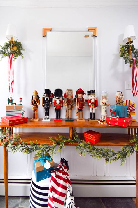 Colorful Powder Room, Nutcrackers Display, Glam Nursery, Cheap Christmas Trees, Mid Century Dining Room, Christmas House Tour, Colourful Christmas, Diy Santa, Green Garland