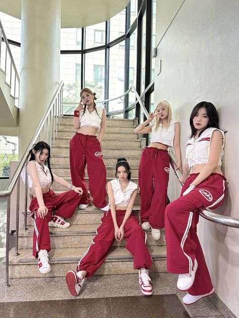 Stairs, Cake, Pants, Red, White, Trousers