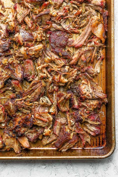 Smoked Carnitas - delicious and easy smoked carnitas that are beer braised and packed with flavor! Perfect for a crowd! #smokedcarnitas #smokedcarnitasrecipe #smokedcarnitaspork #smokedcarnitastacos #smokedcarnitasinsmoker Smoked Pork Shoulder Carnitas, Traeger Carnitas, Smoked Pork Carnitas Recipe, Smoked Dinner Ideas, Smoked Carnitas Recipe, Smoked Pork Carnitas, Smoked Carnitas, Beef Carnitas, Smoked Pork Recipes