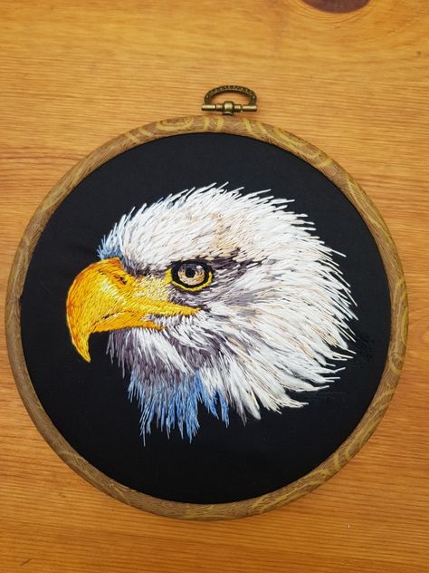 Eagle Embroidery, Pretty Embroidery, Bird Beads, Animal Embroidery, Boys Shirt, Bead Stitching, Needle Art, Embroidery Inspiration, Hoop Art