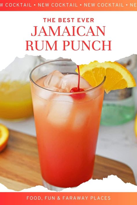 This Jamaican Rum Punch recipe is perfect for any party, partially because it's easy, mostly because it's delicious! Need a trip to the islands? This is the next best thing! Margaritas, Jamaican Punch Non Alcoholic, Punch Alcoholic, Jamaican Rum Punch Recipes, Rum Punch Drink, Rum Drinks Easy, Rum Punch Cocktail, Rum Punch Recipe, Punch Drink