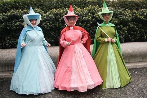 Fairy Godmother Costume, Group Halloween Costume Ideas, 3 People Costumes, Cosplay Disney, Trio Costumes, Cute Group Halloween Costumes, Trio Halloween Costumes, Halloween Costumes For 3, Halloween Costumes Friends