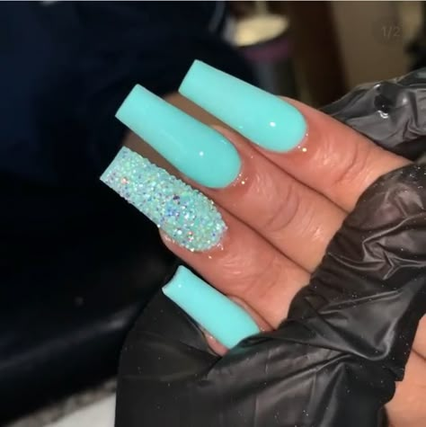 Turquoise Acrylic Nails, Teal Acrylic Nails, Nails Teal, Turquoise Nail Designs, Teal Nail Designs, Acrylic Nail Designs Coffin, Shiny Nails Designs, Ombre Acrylic, Teal Nails