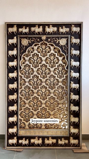 Cow Border, Jali Work, Ancient Treasure, Animals With Horns, Royal Look, Decorative Mouldings, Pooja Room, Pooja Rooms, Dream Room Inspiration